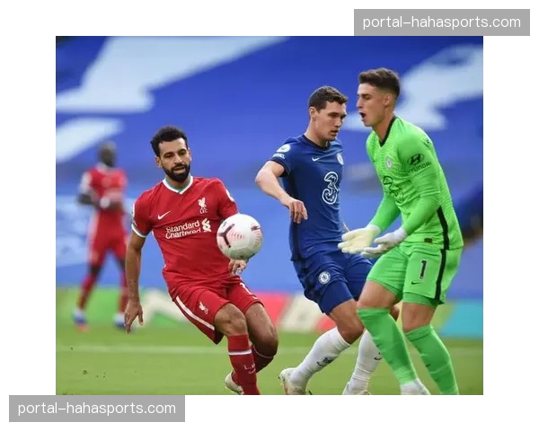 切尔西情绪管理差领六张红牌 纪律问题影响阵容稳定性